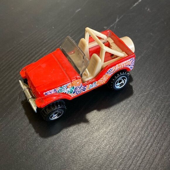 Vintage Hot Wheels 1990 Jeep Floral - Picture 1 of 5